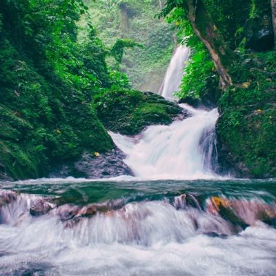 王城英雄巅峰服下载